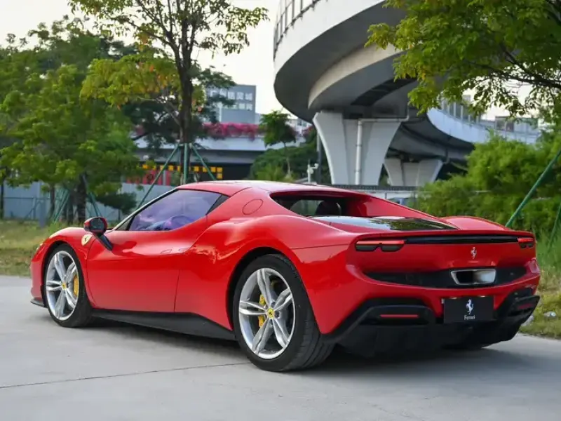 2021 Ferrari 296 с пробегом 5 700 км