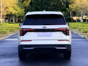 2023 Ford Edge с пробегом 50 000 км
