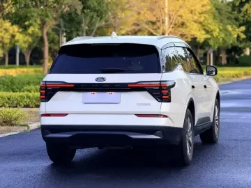 2023 Ford Edge с пробегом 50 000 км
