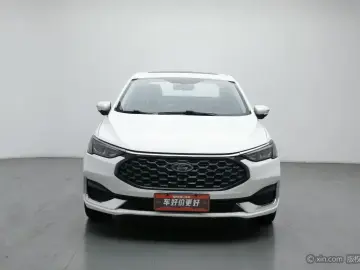 2021 Ford Escort с пробегом 47 500 км