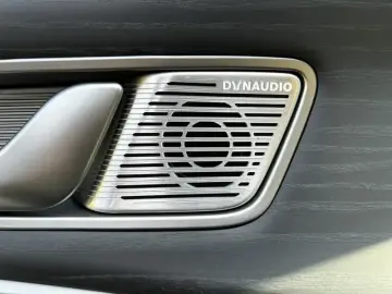 2024 Denza D9 с пробегом 46 200 км