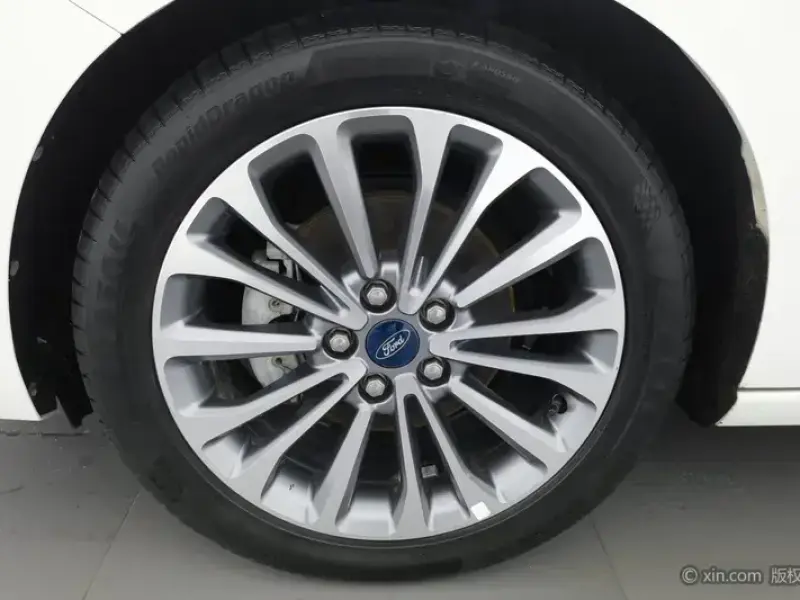 2021 Ford Escort с пробегом 47 500 км