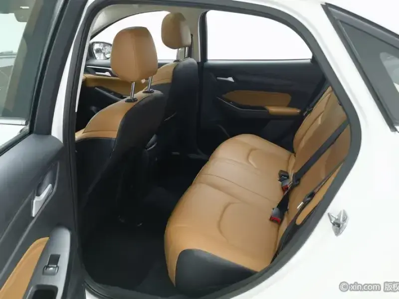 2021 Ford Escort с пробегом 47 500 км