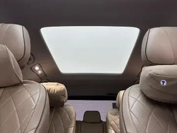 2024 Denza D9 с пробегом 73 500 км