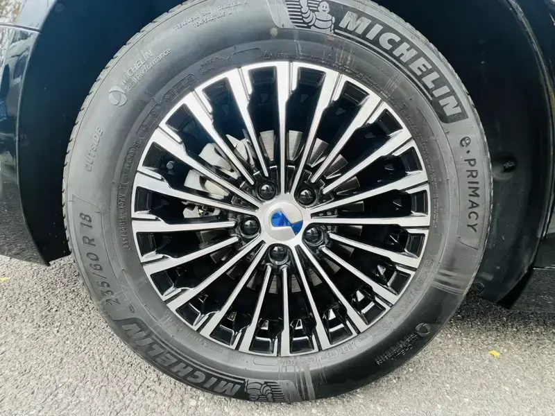 2024 Denza D9 с пробегом 31 000 км