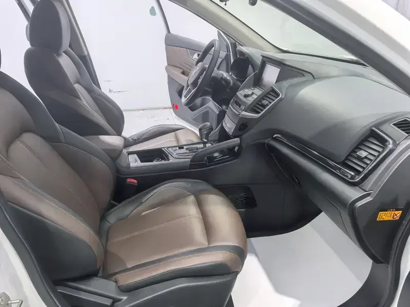 2018 Dongfeng AX7 с пробегом 85 000 км