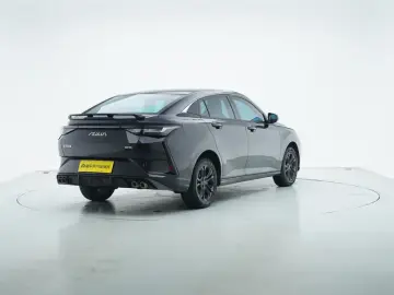 2023 Dongfeng Aeolus Yixuan с пробегом 51 900 км