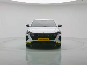 2023 Dongfeng Aeolus Yixuan с пробегом 19 800 км