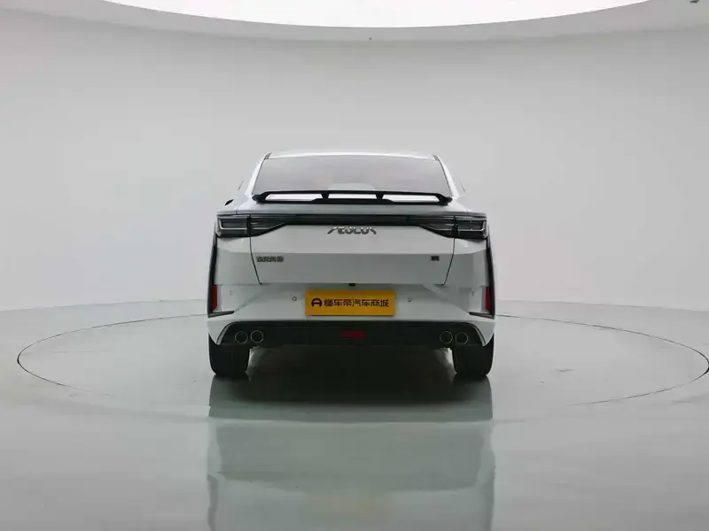 2023 Dongfeng Aeolus Yixuan с пробегом 19 800 км