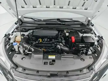 2023 Dongfeng Aeolus Yixuan с пробегом 19 800 км