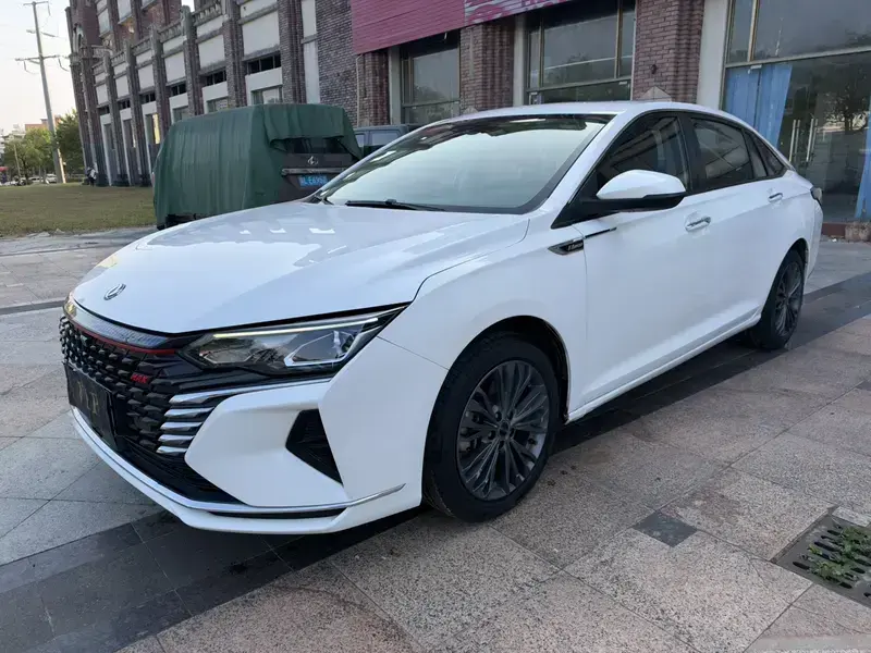 2021 Dongfeng Aeolus Yixuan Max с пробегом 77 000 км
