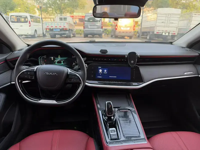 2021 Dongfeng Aeolus Yixuan Max с пробегом 77 000 км