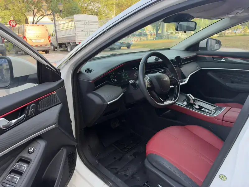 2021 Dongfeng Aeolus Yixuan Max с пробегом 77 000 км