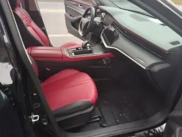 2021 Dongfeng Aeolus Yixuan Max с пробегом 42 800 км