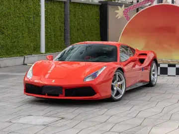2015 Ferrari 488 с пробегом 24 300 км