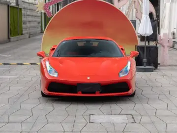 2015 Ferrari 488 с пробегом 24 300 км