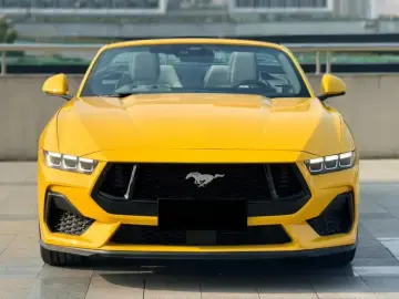 2024 Ford Mustang с пробегом 13 000 км