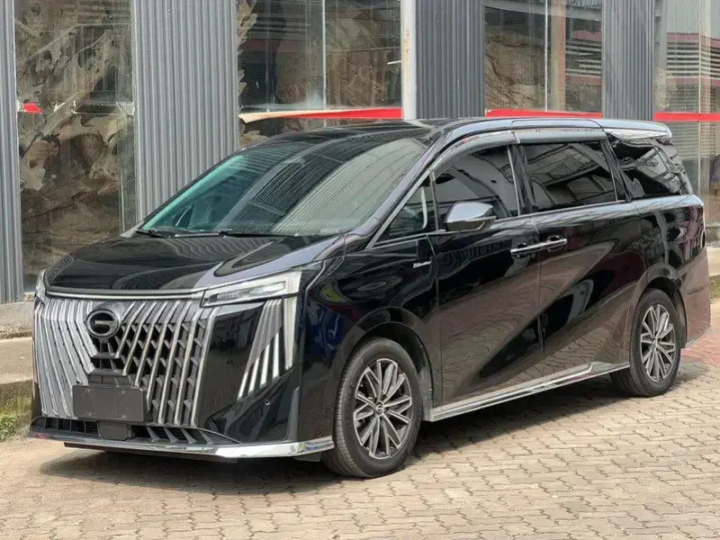 2024 GAC Trumpchi M8 с пробегом 15 000 км