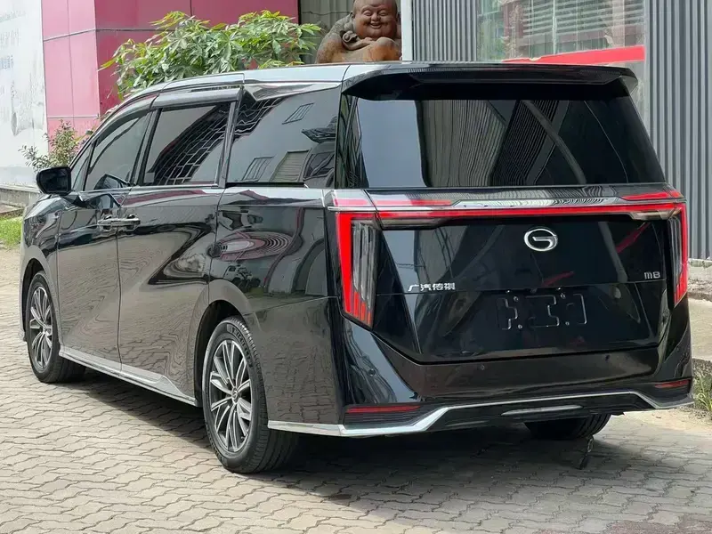2024 GAC Trumpchi M8 с пробегом 15 000 км