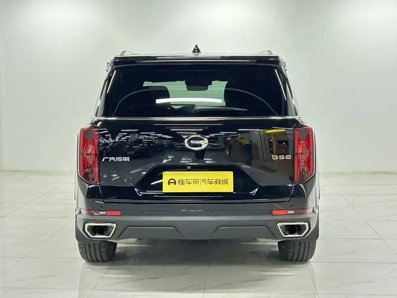 2022 GAC Trumpchi GS8 с пробегом 91 800 км