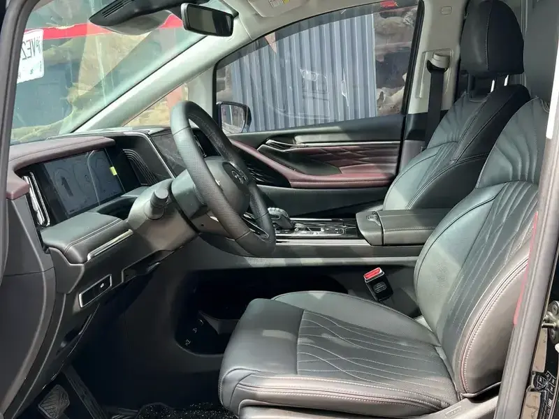2024 GAC Trumpchi M8 с пробегом 15 000 км