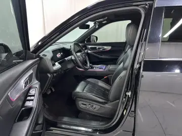 2022 GAC Trumpchi GS8 с пробегом 91 800 км