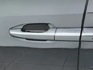 2024 GAC Trumpchi M8 с пробегом 15 000 км