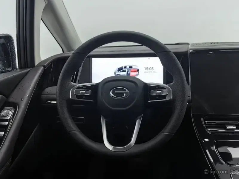 2024 GAC Trumpchi M8 с пробегом 15 000 км