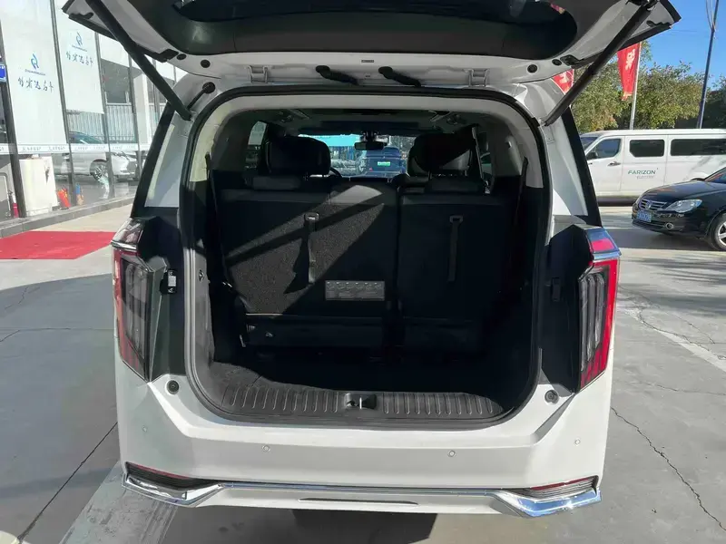 2024 GAC Trumpchi M8 с пробегом 58 000 км