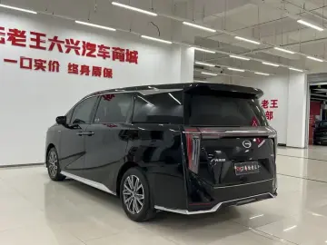 2024 GAC Trumpchi M8 с пробегом 16 000 км