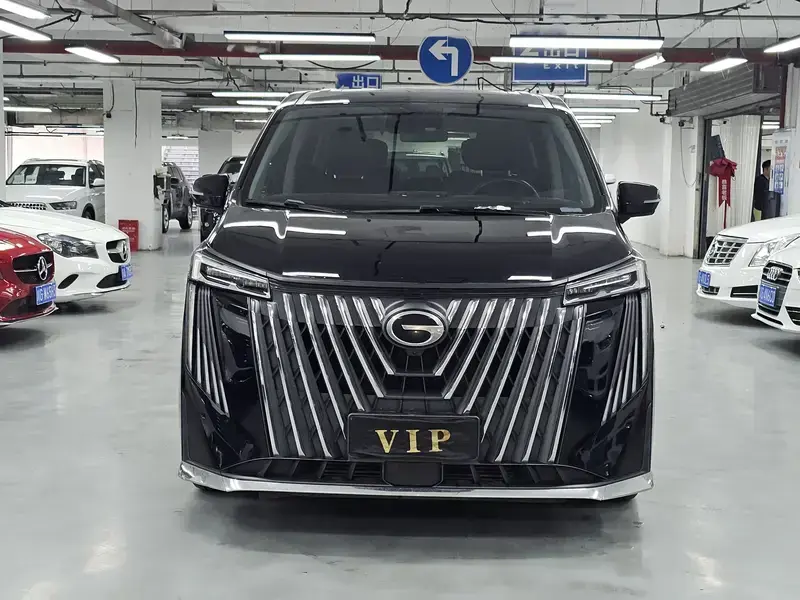 2023 GAC Trumpchi M8 с пробегом 90 000 км