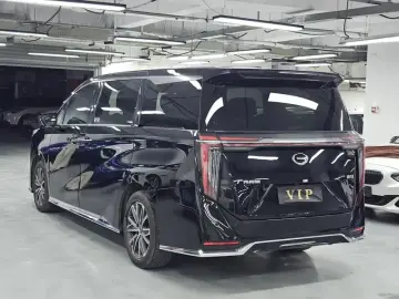 2023 GAC Trumpchi M8 с пробегом 90 000 км