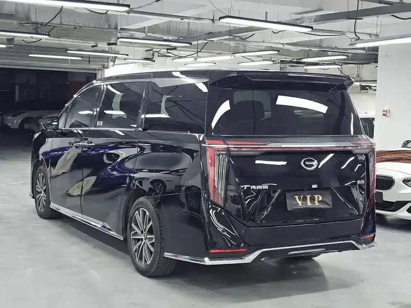 2023 GAC Trumpchi M8 с пробегом 90 000 км