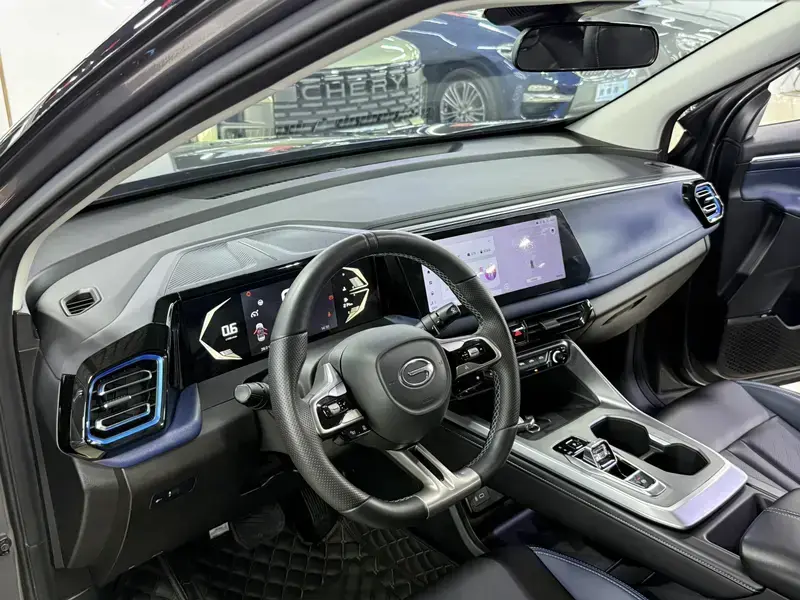 2023 GAC Trumpchi GS3 с пробегом 12 000 км