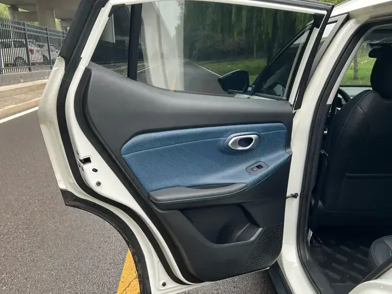 2025 GAC Trumpchi GS3 с пробегом 8 000 км