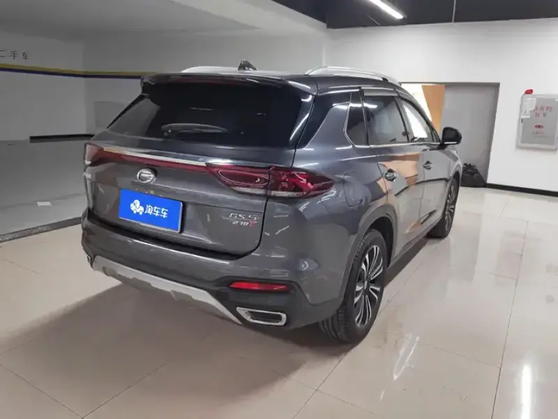 2020 GAC Trumpchi GS5 с пробегом 13 000 км