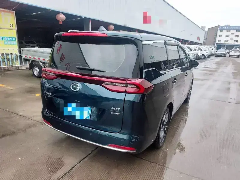 2021 GAC Trumpchi M6 с пробегом 47 000 км