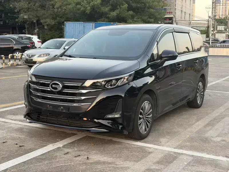 2021 GAC Trumpchi M6 с пробегом 75 000 км