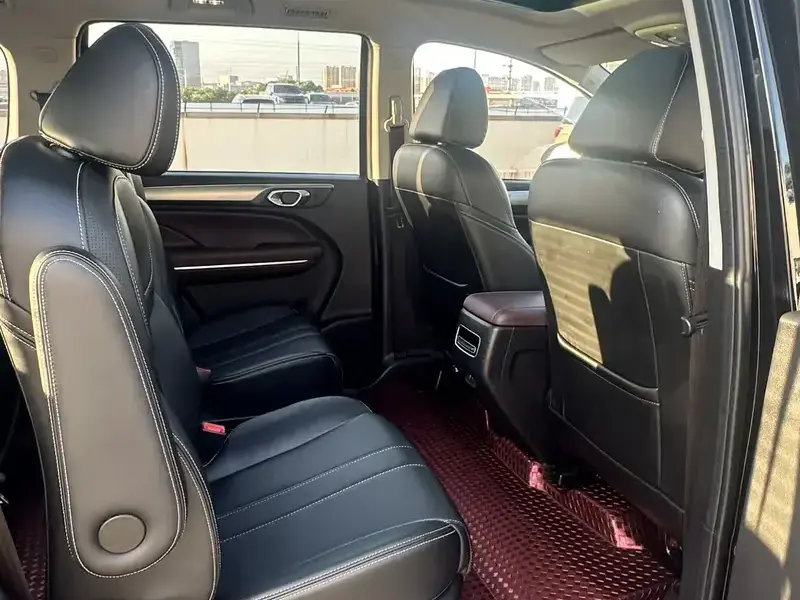 2021 GAC Trumpchi M6 с пробегом 55 000 км