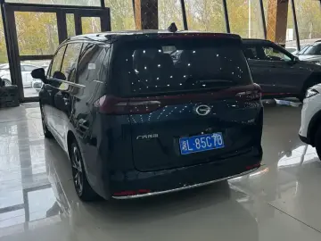 2021 GAC Trumpchi M6 с пробегом 60 400 км