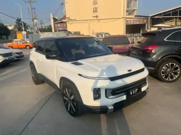 2023 Geely Icon с пробегом 39 000 км