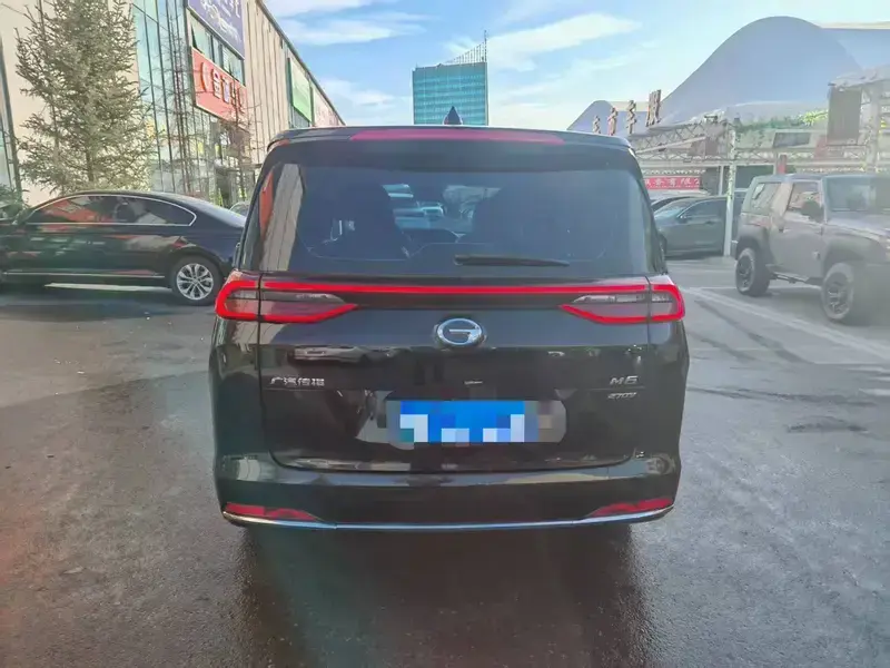 2021 GAC Trumpchi M6 с пробегом 39 000 км