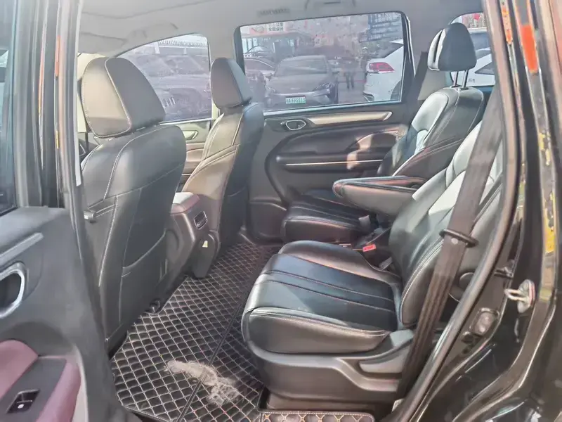 2021 GAC Trumpchi M6 с пробегом 39 000 км