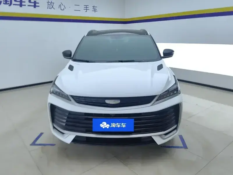 2025 Geely Binyue с пробегом 10 000 км