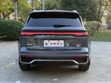 2026 Geely Monjaro с пробегом 14 000 км