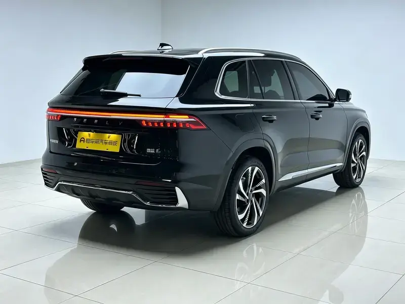 2024 Geely Monjaro с пробегом 18 700 км