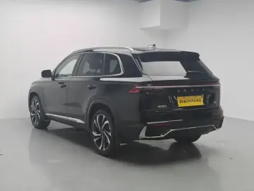 2024 Geely Monjaro с пробегом 47 800 км