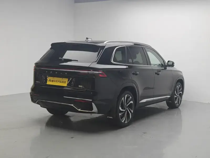2024 Geely Monjaro с пробегом 47 800 км
