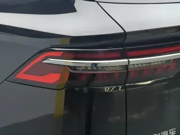 2024 Geely Monjaro с пробегом 47 800 км