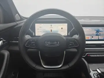 2024 Geely Monjaro с пробегом 47 800 км